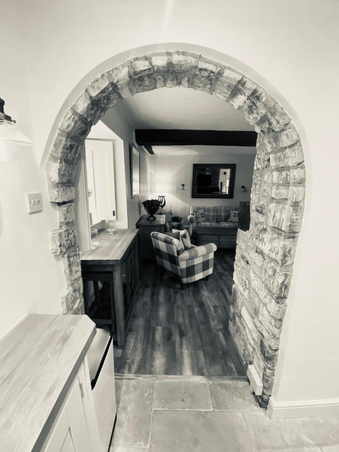 Bed and Breakfast Burford House Bh Exterior foto