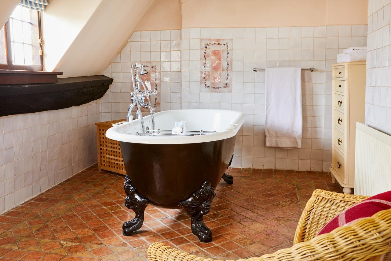 Bed and Breakfast Burford House Bh Exterior foto